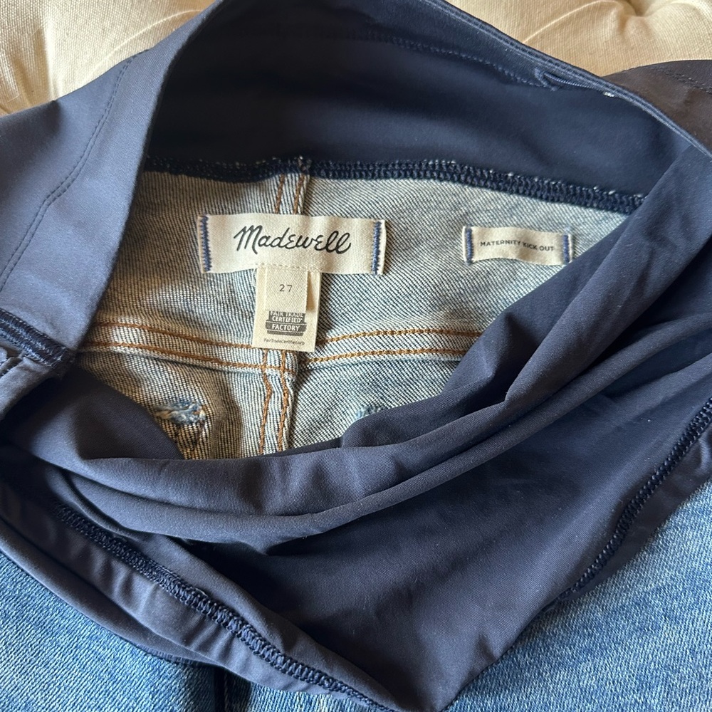 Madewell Women's Maternity Kick Out Crop Jeans - Picture 3 of 4